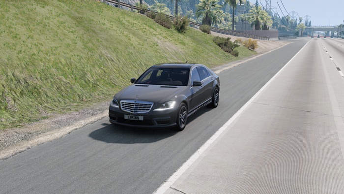 BeamNG – Mercedes-Benz W221 AMG