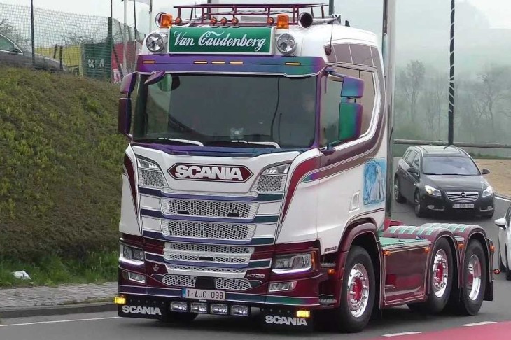 ETS2 - All Trucks Engines V8 Open Pipe Sound V1.56