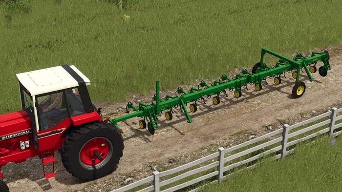 FS25 - John Deere 825 Row-Crop Cultivator V1.0