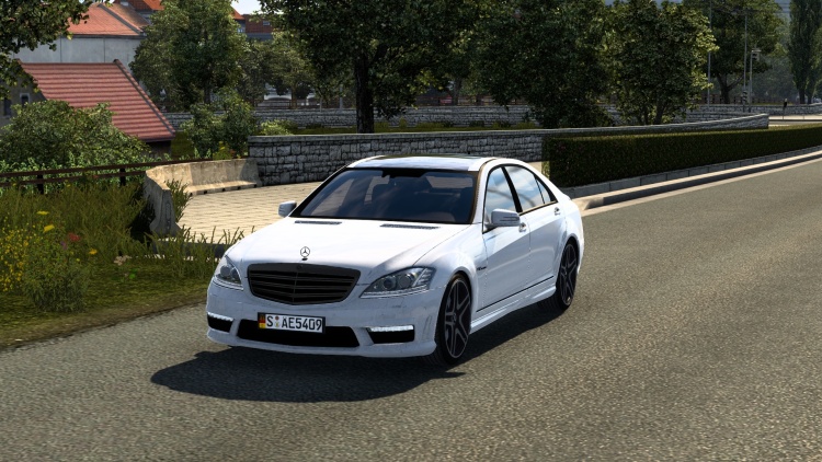 2012 Mercedes-Benz W221 S65 AMG V4.0
