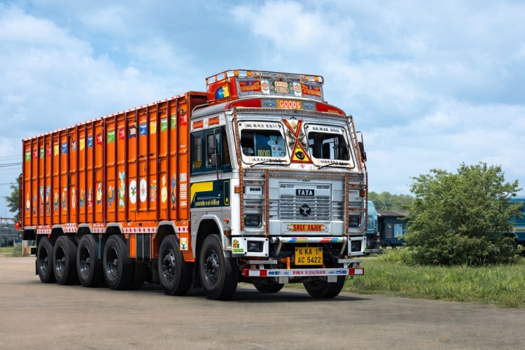 Tata Gill Truck V1.58
