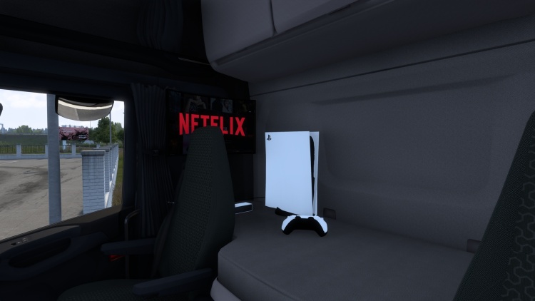 PS 5 with Lit Screens V1.60