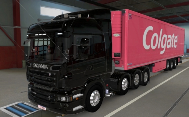 ETS2 - SCS Trailer Krone Cool Liner Colgate 1.0 Skin (1.43.x)