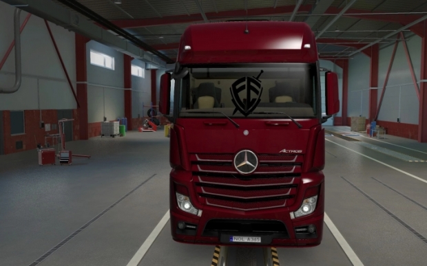 ETS2 - Sticker Glass for All Trucks Escudo FE (1.43.x)