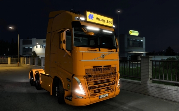 ETS2 - Big Lightbox Volvo FH5 2020 Hapag Lloyd V2.0 (1.43.x)