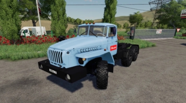 FS19 - Ural Auchan V1.0