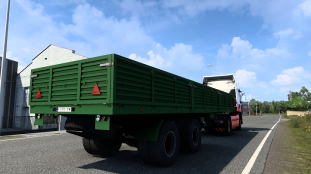 ETS2 - Trailer Maz 5205 S/B in the property
