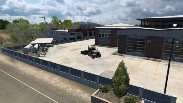 ATS - Mechanic at Every Garage V1.0