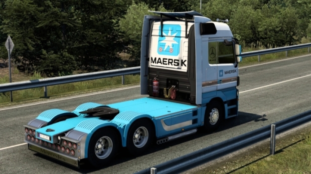 ETS2 - Maersk Mercedes-Benz Actros Skin V1.0