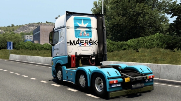 ETS2 - Mercedes-Benz New Actros Maersk Skin V1.0 thumbnail 2