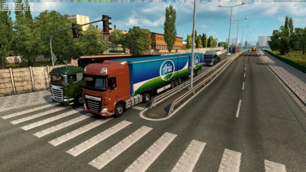 ETS2 - Multiple Trailers in Traffic V1.48.2