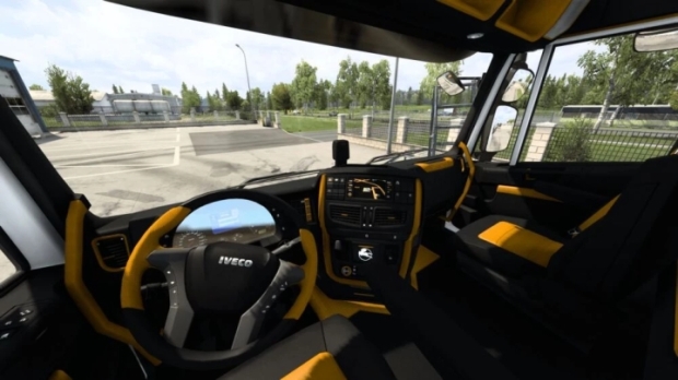 ETS2 - Iveco HI-WAY Custom + Lux Interior Fix thumbnail 2