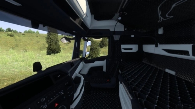 ETS2 - MAN 2020 Black Diamond Pattern Interior V1.0