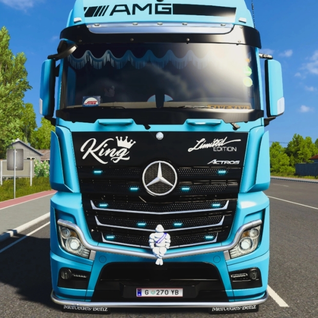 ETS2 - Mercedes-Benz AMG 4K Skin V1.0