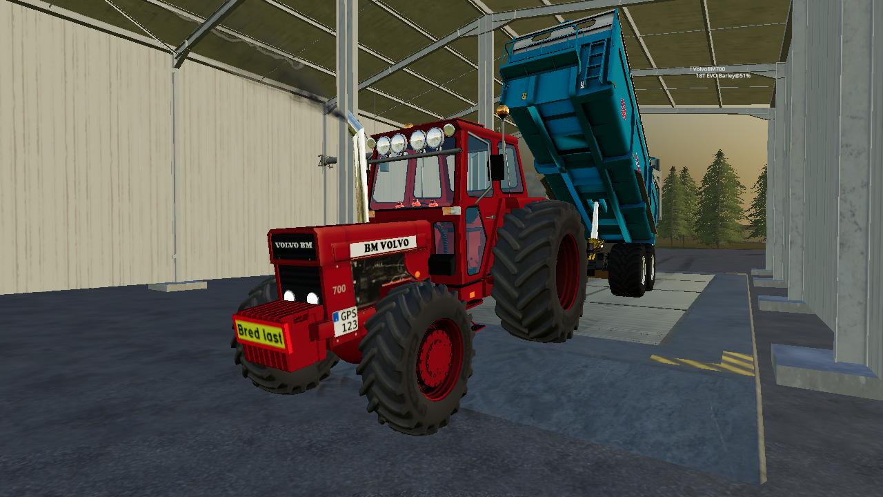 FS19 - Volvo BM700 Tractor V1.0