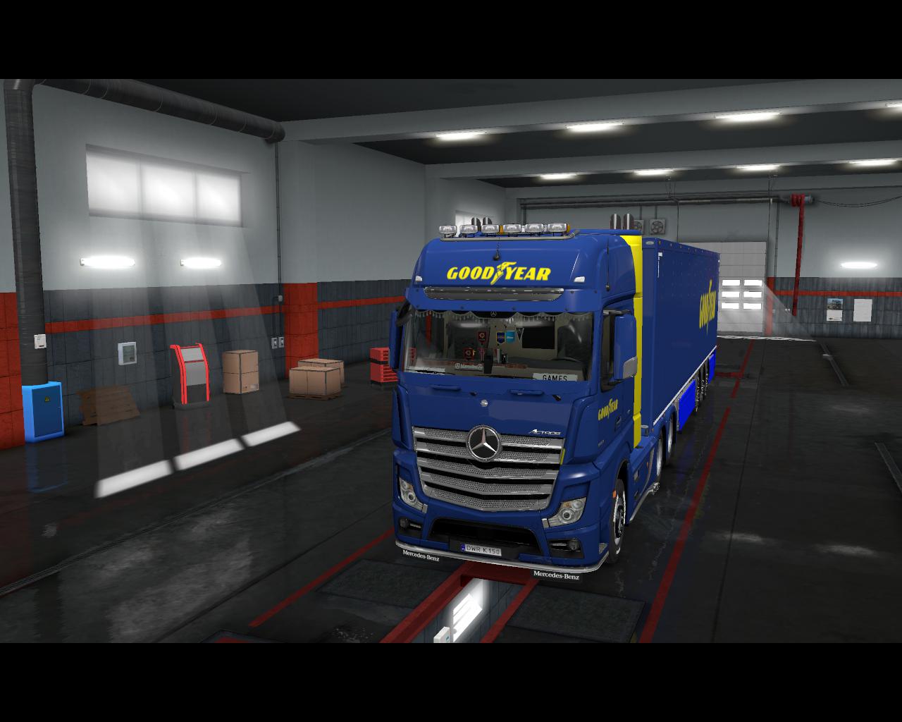 ETS2 - Mercedes Actros Good Year Combo Skin V1.0 (1.37.x)