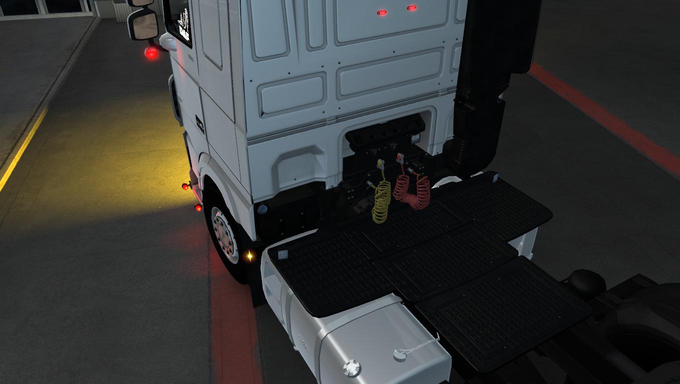 ETS2 - Addons for Schumi's XF106 V3.0 (1.35.X)