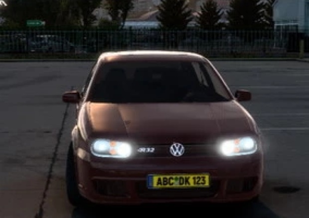 ATS - Volkswagen Golf R32 (2004)