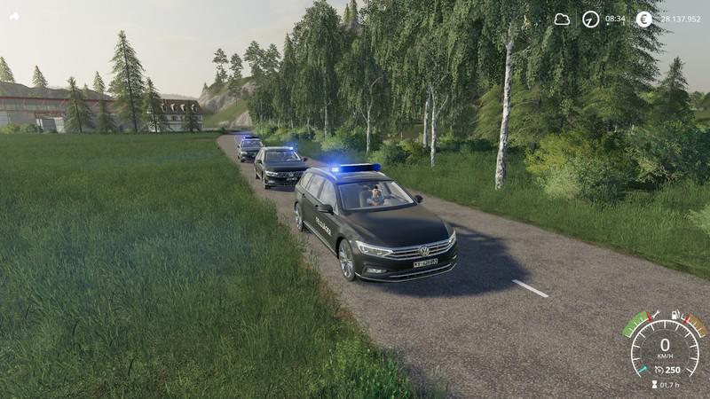 FS19 - Volkswagen Passat Variant Military Police V1.0