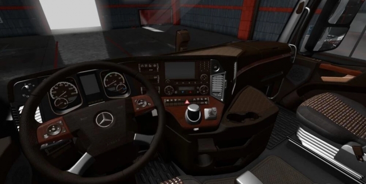 ETS2 - Mercedes Actros MP4 Lux Wood Interior (1.41.x)