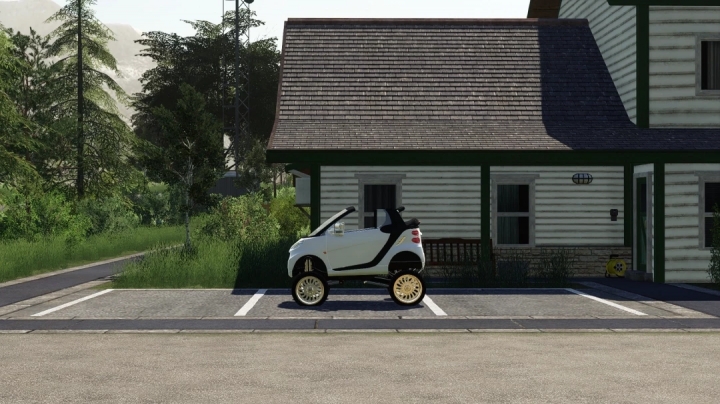 FS19 - Clapped Out Lifted Smart Car V1.0