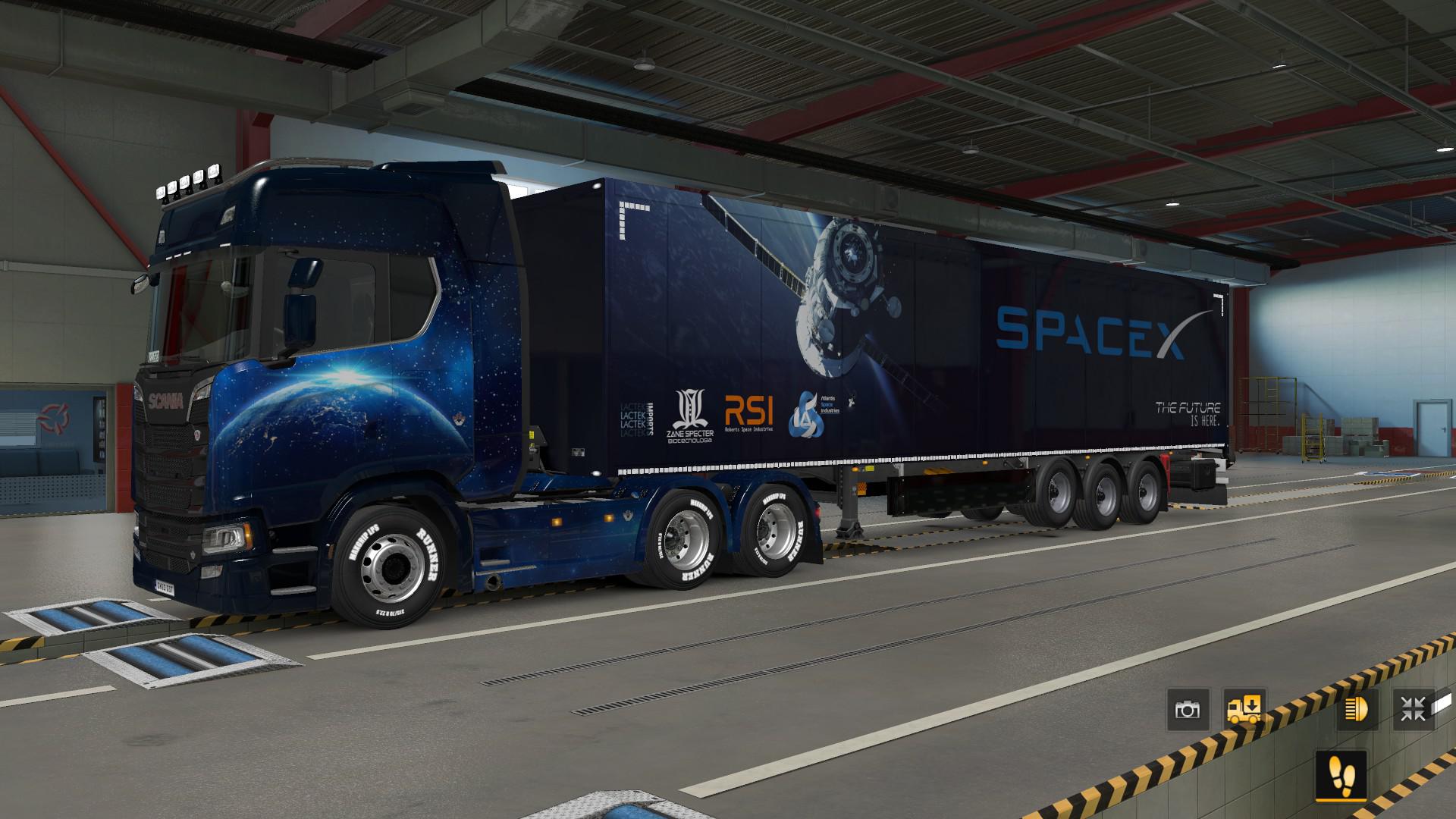 ETS2 - SpaceX Trailer Skin V1.0 (1.37.x)
