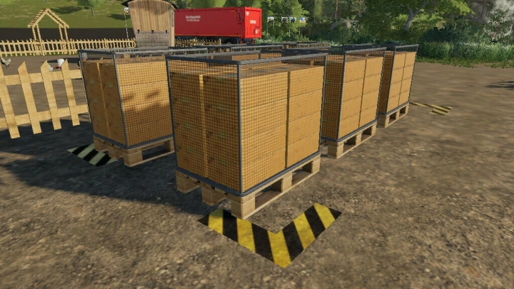 FS19 - Goldcrest Valley Chicken Pen V1.6