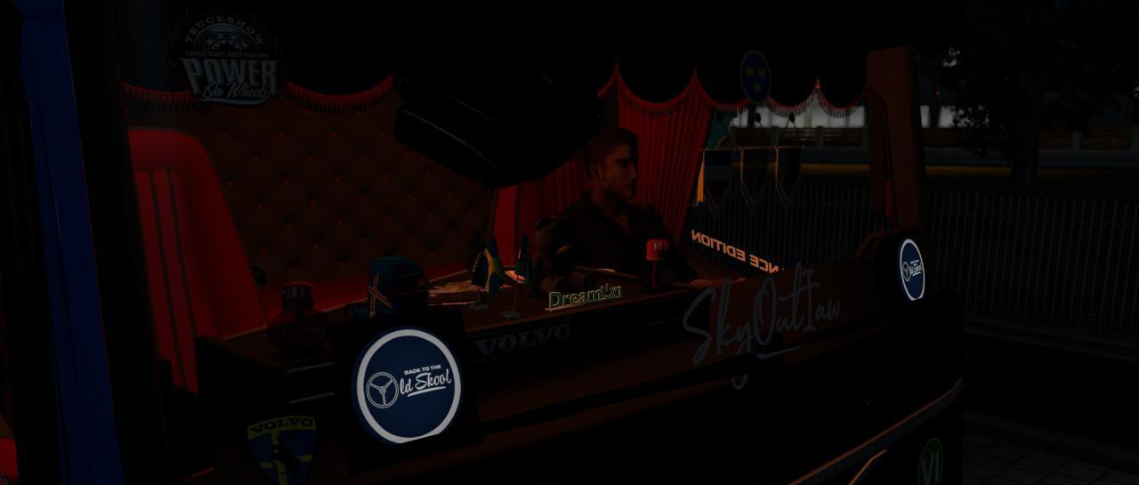 ETS2 - Light Box Glass V1.0 (1.36.x)