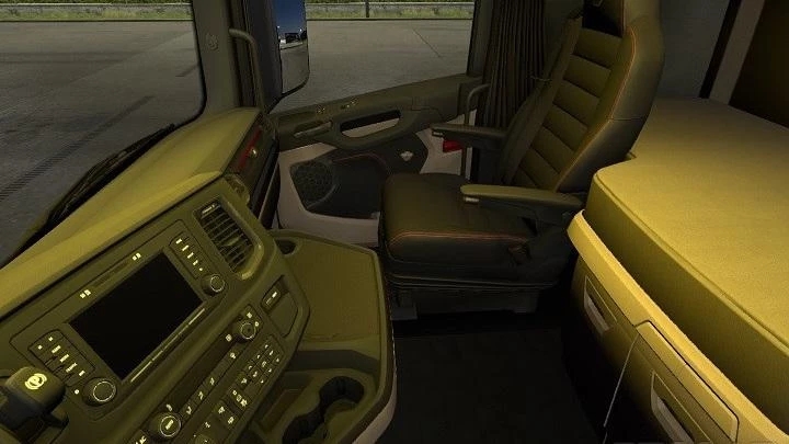 ETS2 - Interior Cabin Lights V3.0 (1.40.x)