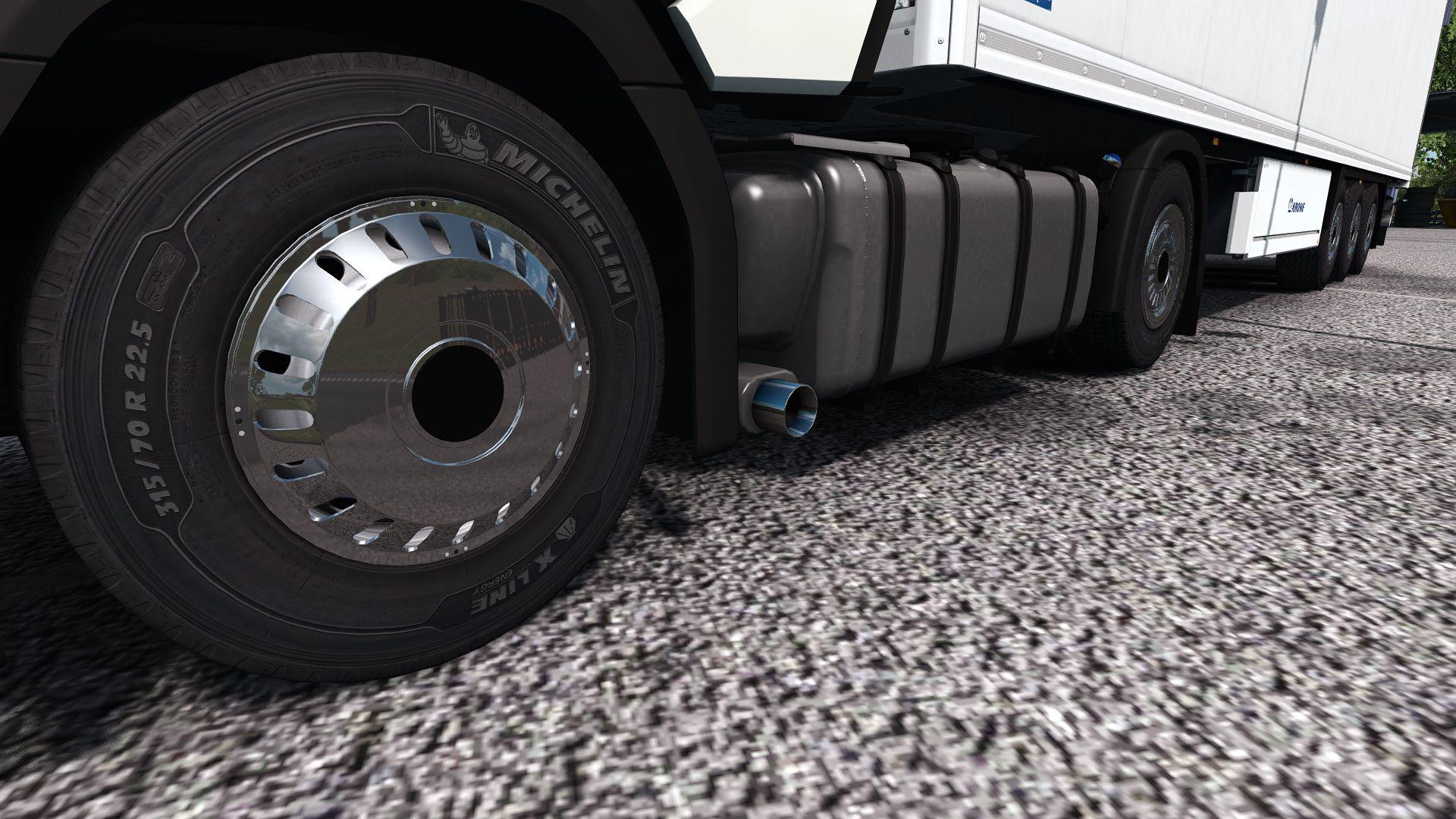 ETS2 - Caps for Chrome Wheels with Rectangular Holes V1.0 (1.35.X)