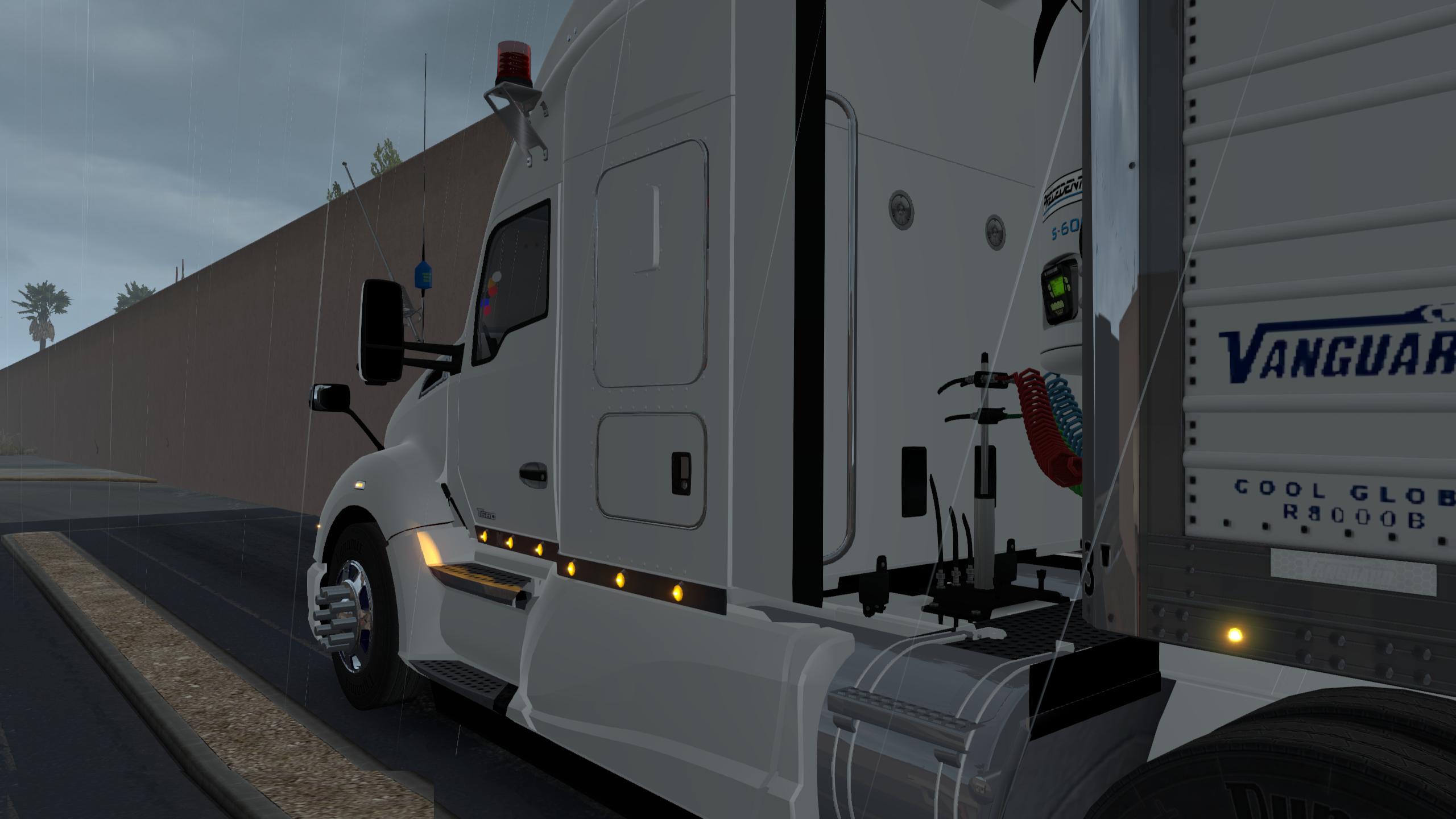 ATS - Kenworth T680 Modular (1.35.X)