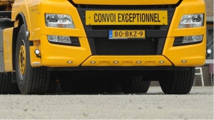 ETS2 - Front Bumper Slots V1.0 (1.41.x)