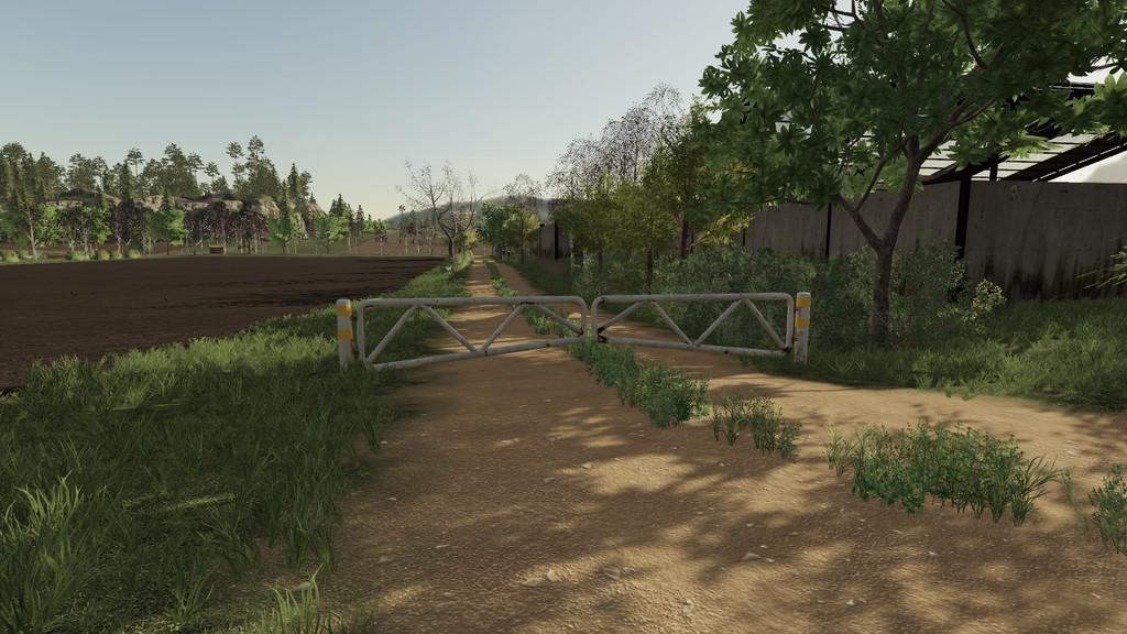 FS19 - Rusty Metal Gates V1.0