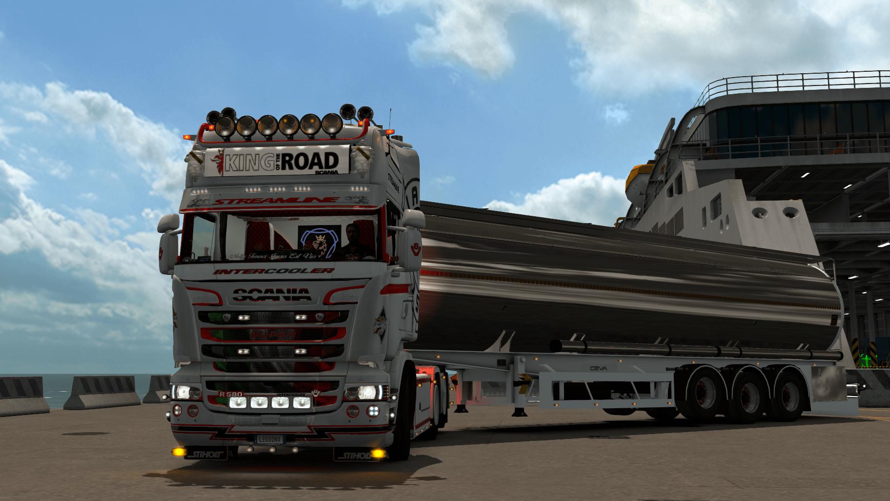 ETS2 - Scania Streamline WhiteRedBlack Skin (1.35.X)