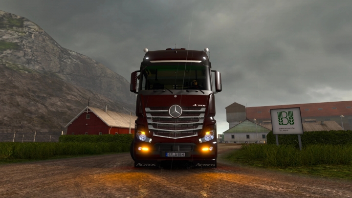 ETS2 - Mercedes MP4 V4.0 (1.40.x)