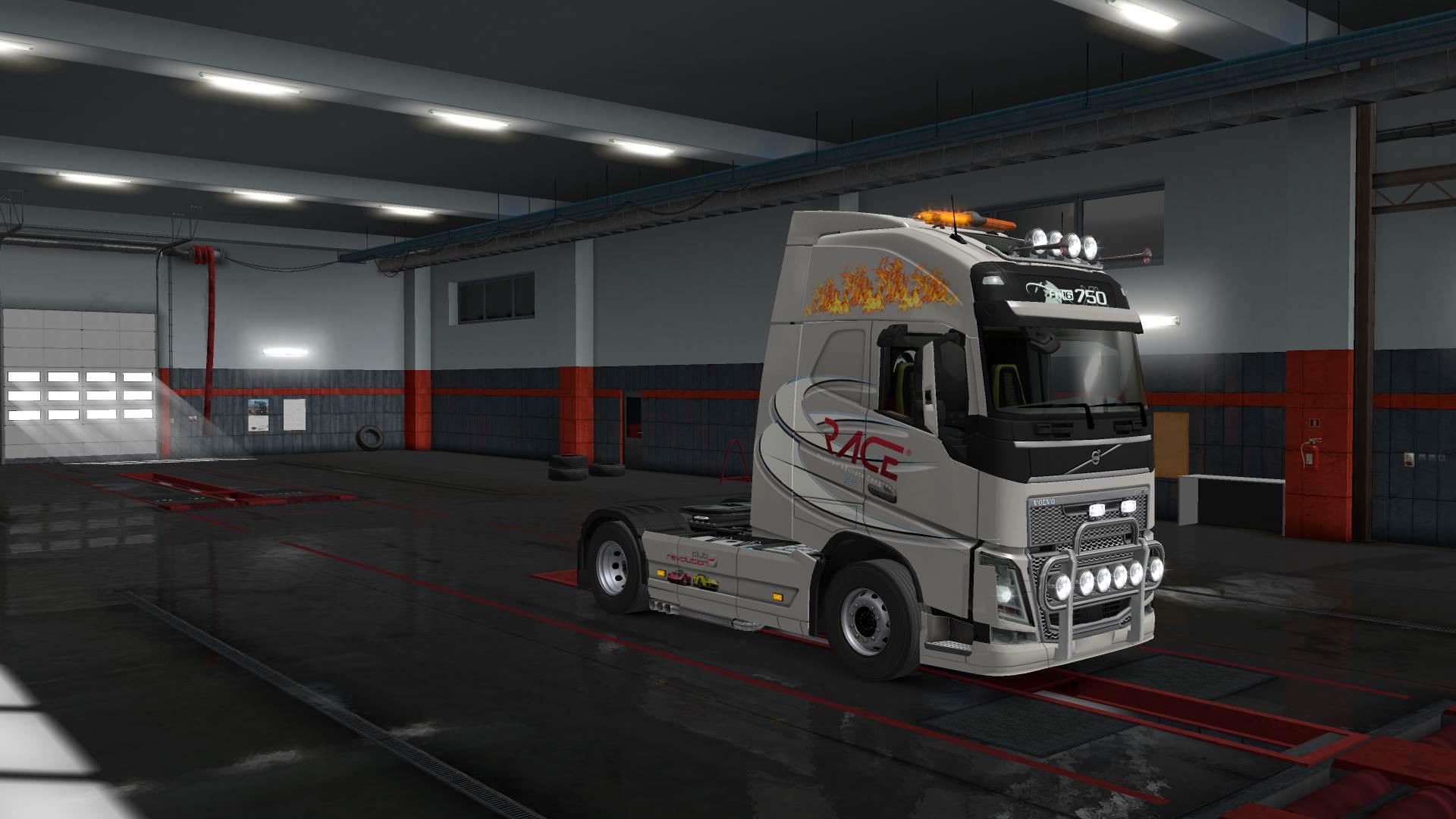 ETS2 - Volvo FH16 2012 Race Skin V2.0 (1.35.x)