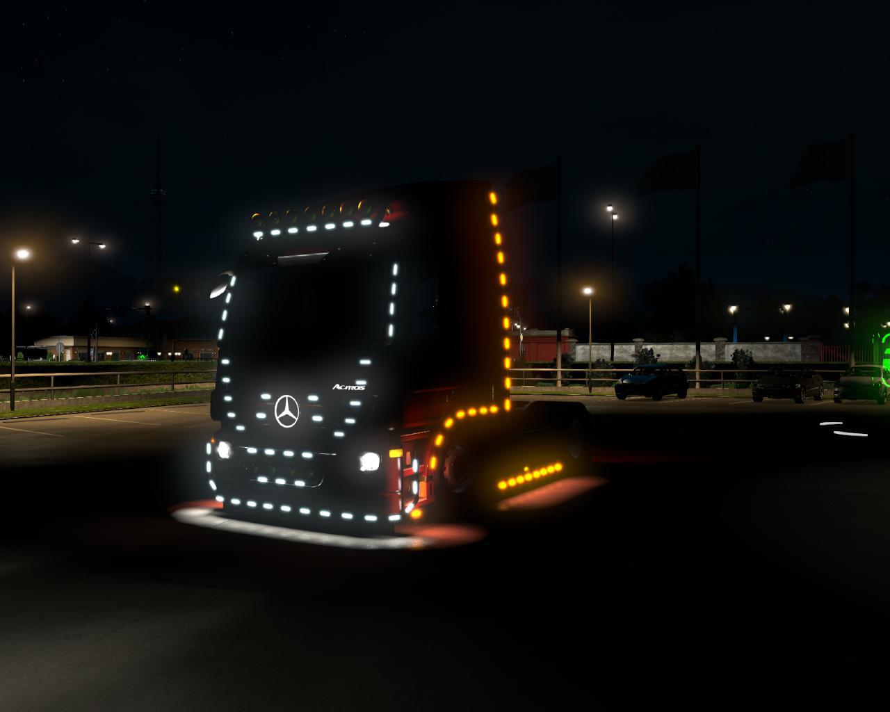 ETS2 - Mercedes Actros Truck (1.36.x)